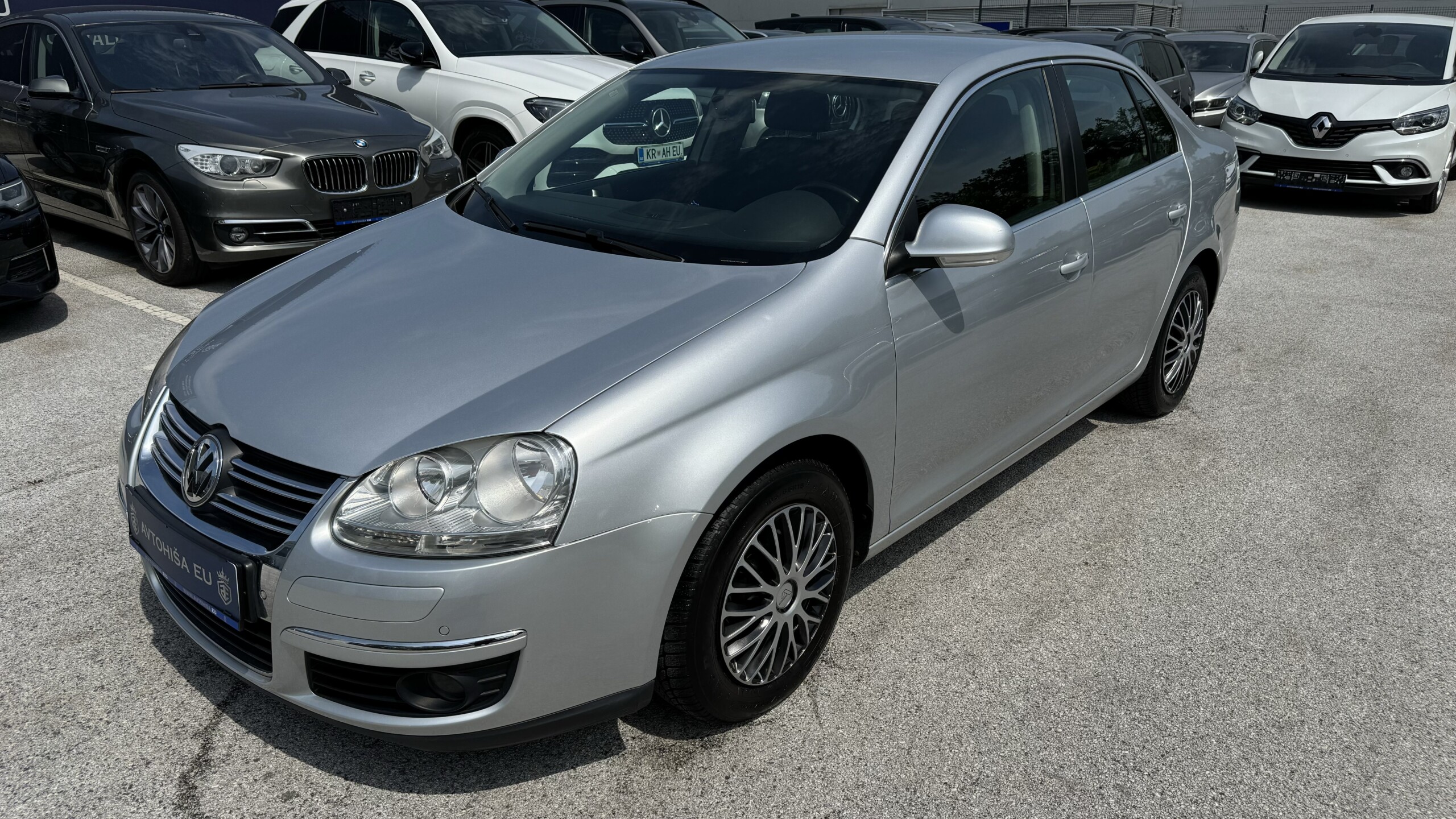 Volkswagen Jetta 1.6 TDI COMFORTLINE