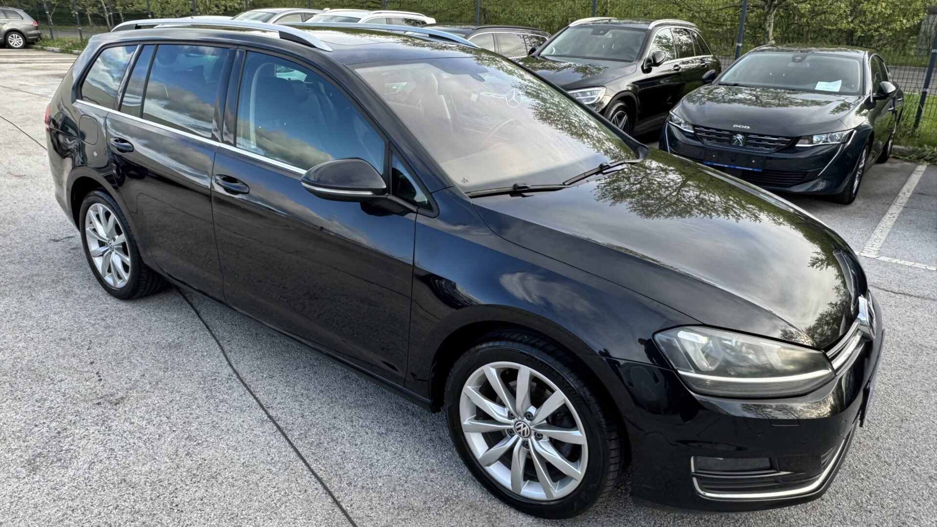 Volkswagen Golf Variant 4MOTION 2.0 TDI HIGHLINE