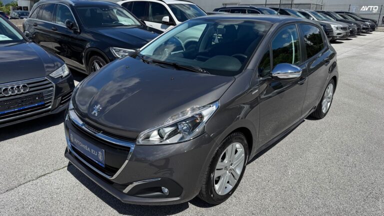 Peugeot 208 1.2 style - zunanjost vozila